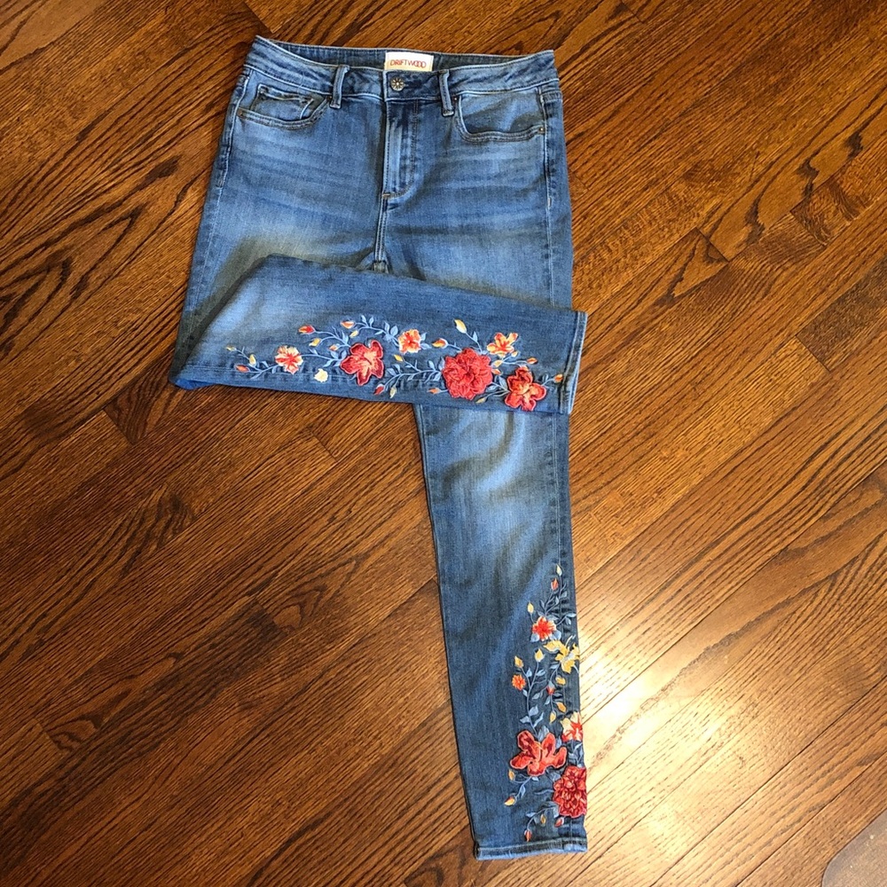 DRIFTWOOD Jackie Floral Embroidered Jeans - Picture 6 of 7